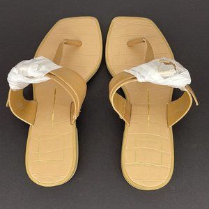 Dolce Vita Women's Ilene Thong Sandal Size: 6.5M